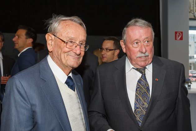 Dr. Johann Vielberth (l.) und Max Vielberth: Die Brüder prägten Regensburg mit dem DEZ